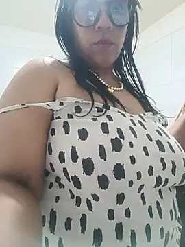 OliviaWilliamm webcam