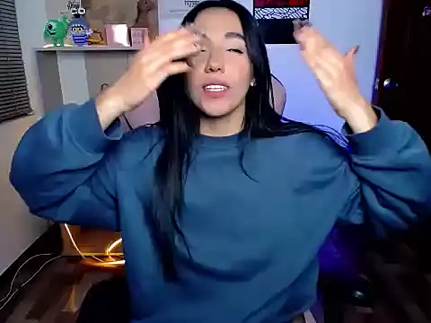 Amber_Morgan_1 webcam