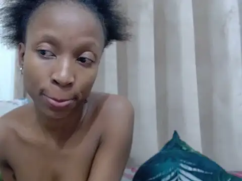 creamyslender23 webcam