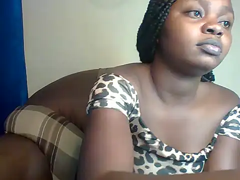 innocentbitch1 webcam