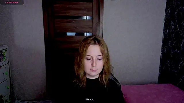 Kristy-Max webcam