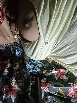 Sexy-Bhabi69 webcam