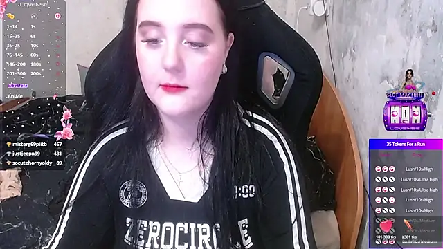 your_8a8y live cam on StripChat