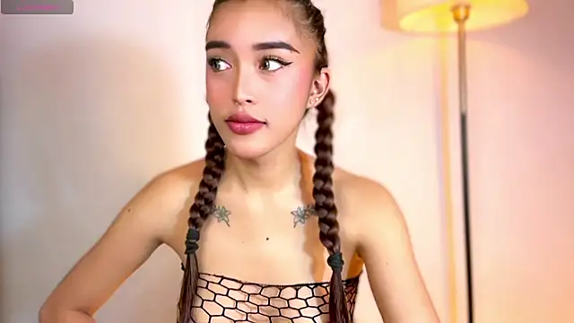Sexxi_Amber live cam on StripChat