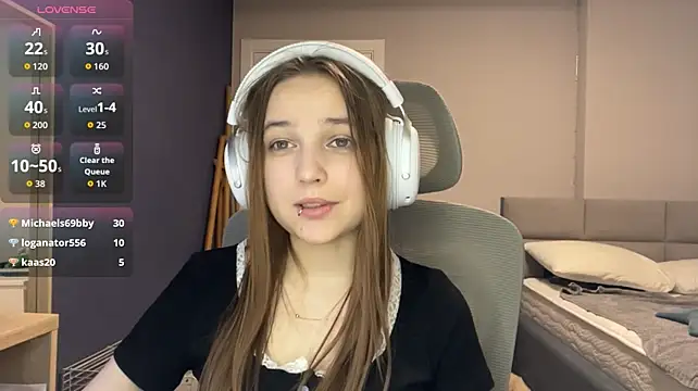 LunaBunny666 webcam