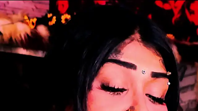 indian_dreamgirl webcam