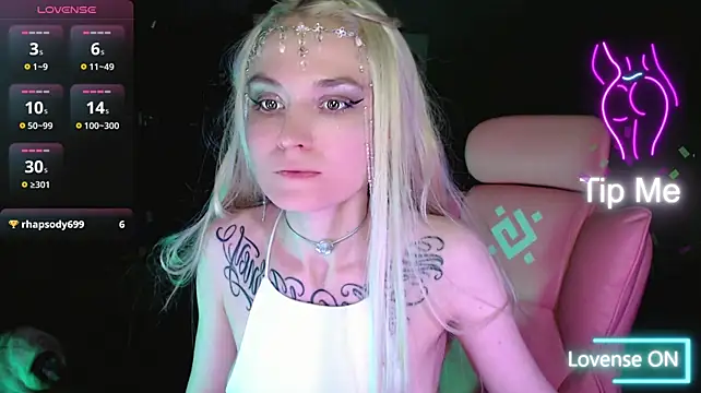 mischellemeow13