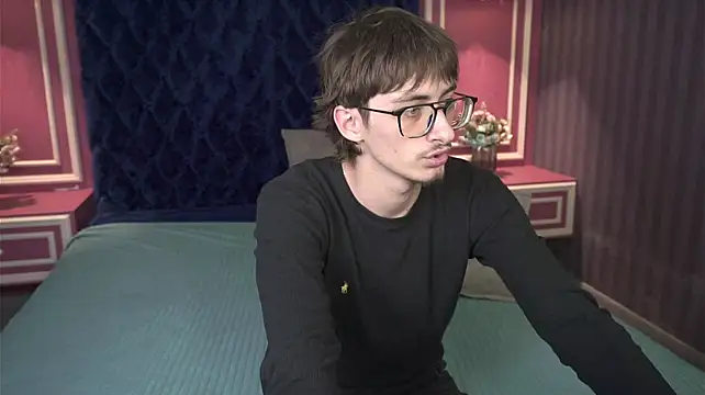 RonBevs live sex cam