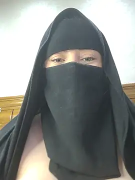 Bisan_sexy live cam on StripChat