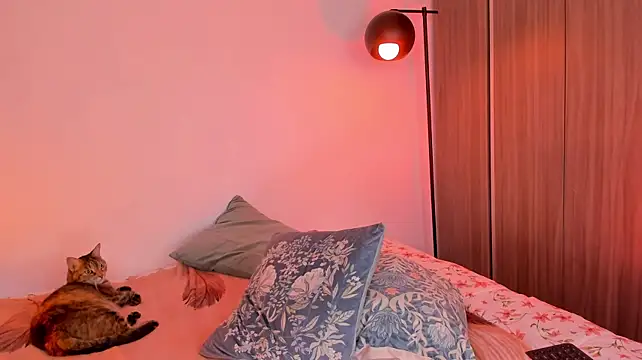 Fluffygarden webcam
