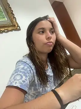 baddieasiantv webcam