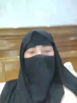Bisan_sexy live cam on StripChat