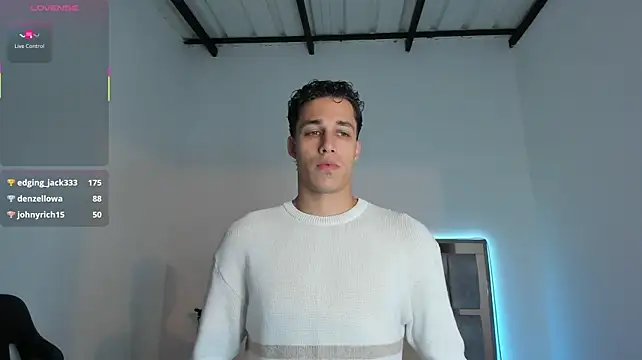 orionblaze69_ webcam