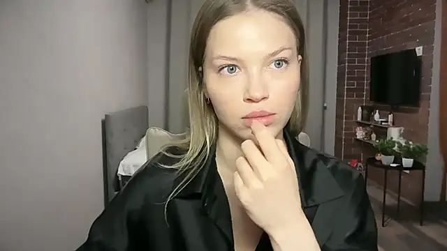 EmmyMills
