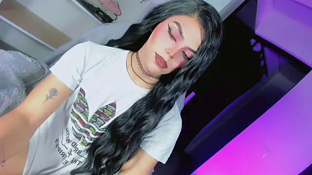 Model: dark_kitty_xxx