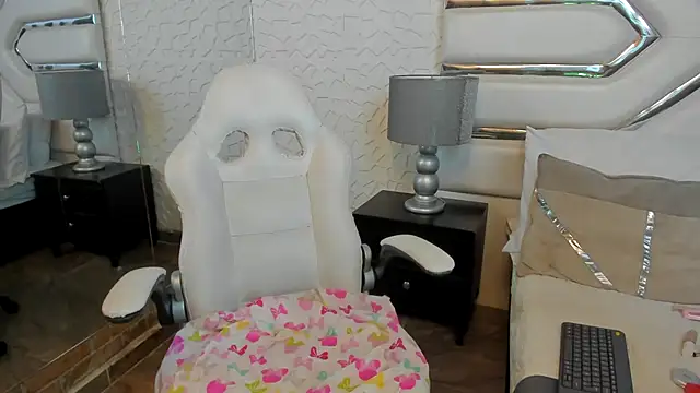 KattyLilli webcam
