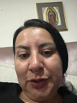Abril_Luv webcam