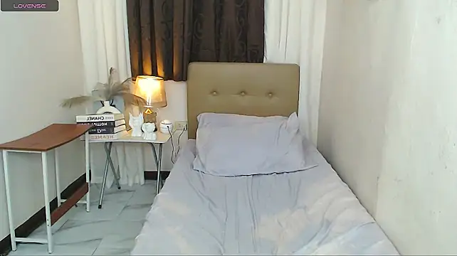 scarlet_smith7 webcam