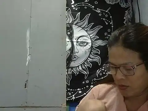 juicycum069 webcam