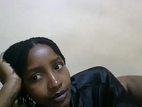 curvy-girl2 webcam
