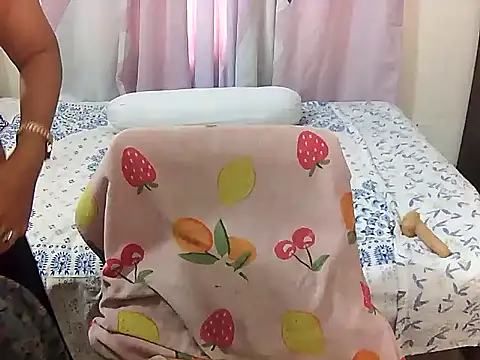 cutebengaligirl webcam