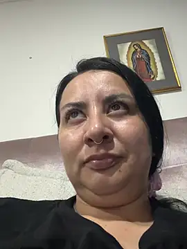 Abril_Luv webcam
