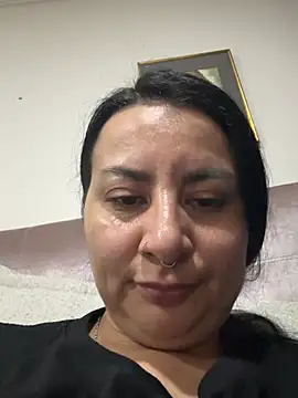 Abril_Luv webcam