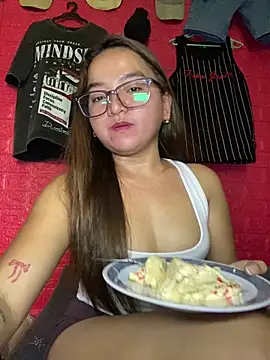 Urgurlfushia webcam