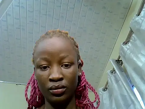 Freakysecret_doll live cam preview