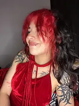 Alice_digitaldemon webcam