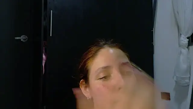 Miranda-cambell live sex cam
