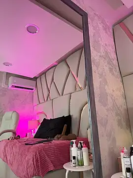 Mia_blackthorne webcam