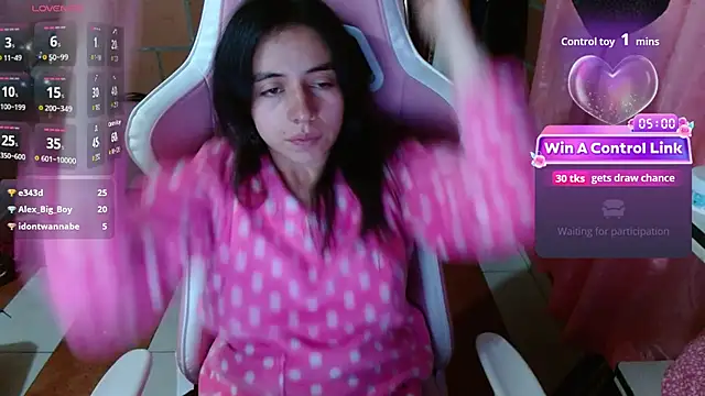Maggie_Fox3