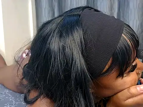 sexybrii_ (F young) - Make me cum