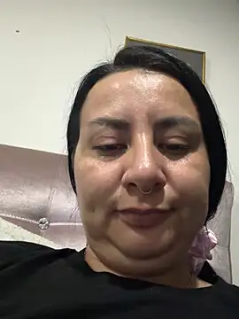 Abril_Luv webcam