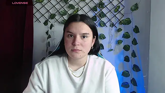 Nika_1_ live cam on StripChat