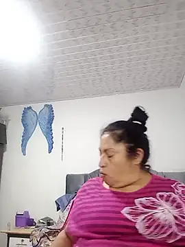 Keyla01_ live cam on StripChat