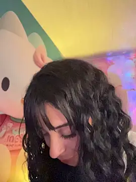 Sasha-firee live cam on StripChat