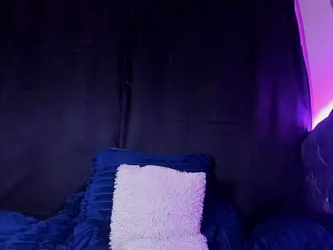 Marian_Cristal webcam