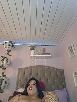 PandoraLuxury webcam