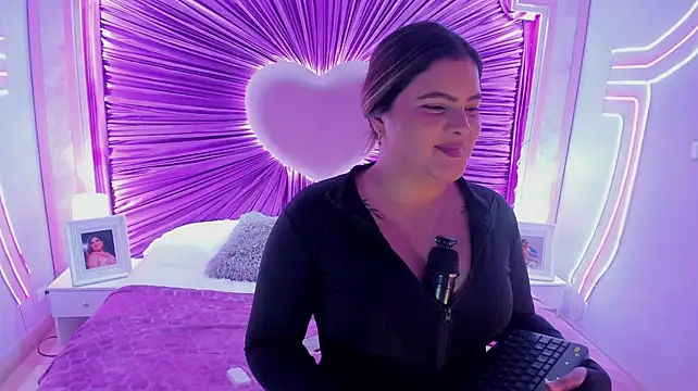 EVELIN_MASON webcam