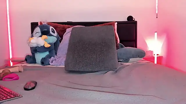 aisha_braunn webcam