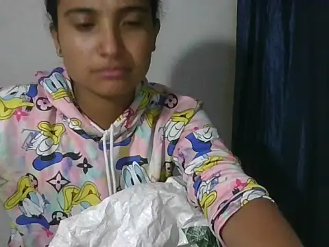 Sasha_sainn webcam