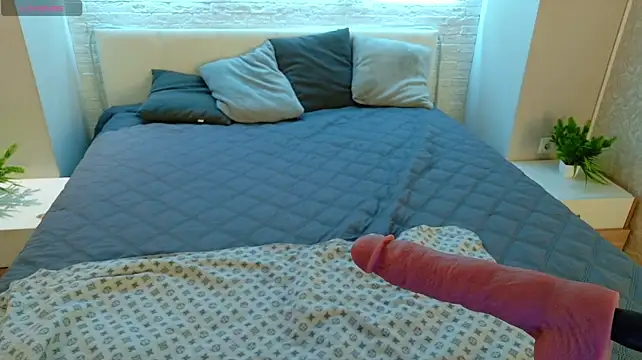 Betty_June webcam