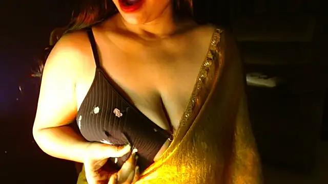 Manshi_Love webcam