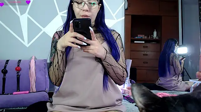 karlamoon23 webcam