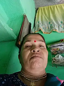 Manavi_x webcam