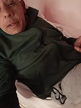 AlekNoir webcam