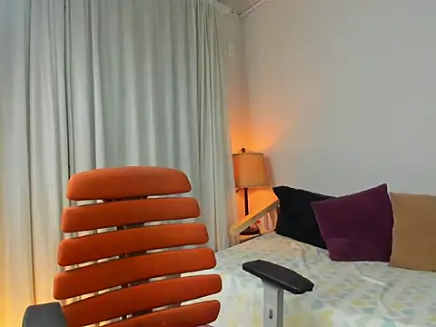 EdelineEvans webcam