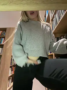 AlyssaFoxx_
